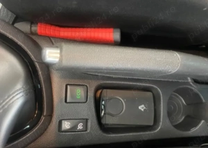 Renault Clio (Energy) TCe 90 Start & Stop INTENS - imagine 15 Renault Clio (Energy) TCe 90 Start & Stop INTENS - imagine 15