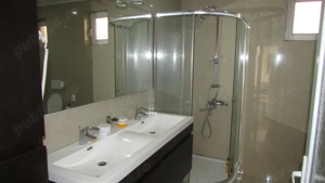 vând casă compusă din 3 clădiri amenajate mobilate Deva Cristur - imagine 4