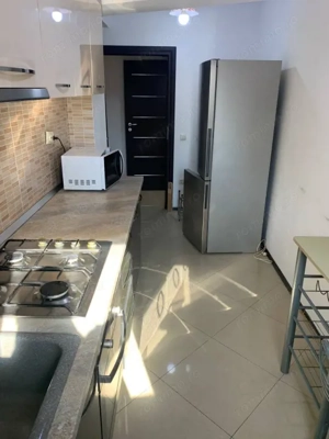 Apartament central cu doua camere - imagine 9