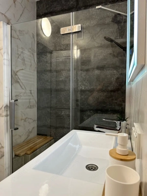 Garsoniera de inchiriat in zona Crangasi