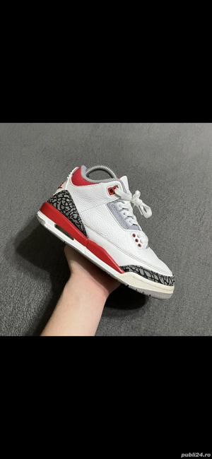 Jordan 3 Retro Fire Red