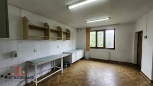 Cazare muncitori, spatiu birouri,  7 camere, etaj 1, parcare