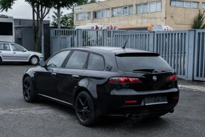 Alfa Romeo 159 2.4 200 CP - imagine 2