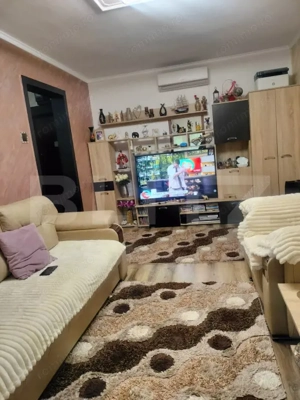 Apartament de vanzare, cu 2 camere, spațios și complet renovat, zona Bălcescu - imagine 2