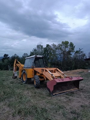 Vând buldoexcavator JCB - imagine 3