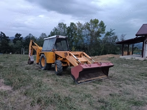 Vând buldoexcavator JCB - imagine 4