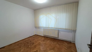 Apartament spațios cu 4 camere | Zona Medicină | Termen lung - imagine 6