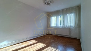Apartament spațios cu 4 camere | Zona Medicină | Termen lung - imagine 8