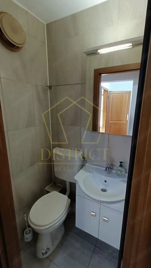 Apartament spațios cu 4 camere | Zona Medicină | Termen lung - imagine 12