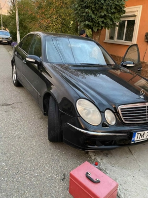 Mercedes-Benz E220 w211 - imagine 5