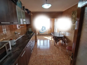 Apartament 3 camere, decomandat, 1 Mai - imagine 5