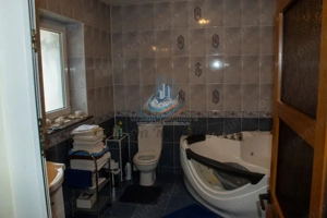 Vila Lux, 375 mp, Piatra Neamt - imagine 8