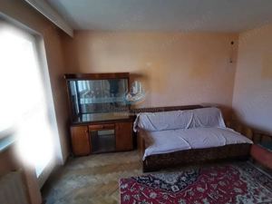 Apartament 3 camere, decomandat, etaj 1, zona centrala - imagine 4