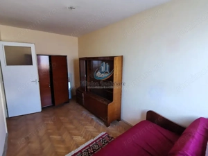 Apartament 3 camere, decomandat, etaj 1, zona centrala