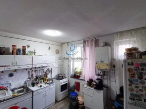 Apartament 4 camere semidecomandat, etaj 6, Maratei