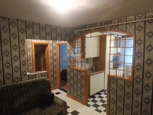 Apartament 3 camere decomandat, hol spatios, zona Mall Precista