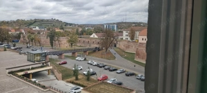 Vand apartament 4 camere - imagine 3