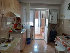 Vanzare  Apart. 2 cam. cf.1 dec.,et.4, spraf.utila 50.45, balcon de 7.ml, str. Randunicii Zona Obor  - imagine 10