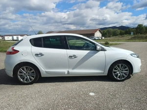 Renault Megane 3-motor 1,5 dci-euro 5 - imagine 4 Renault Megane 3-motor 1,5 dci-euro 5 - imagine 4