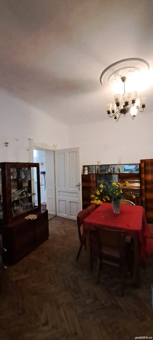 Vând casă 3 camere,singur în curte,  str. Horea,  s.t.= 500 m ,in Oradea  - imagine 2 Vând casă 3 camere,singur în curte,  str. Horea,  s.t.= 500 m ,in Oradea  - imagine 2