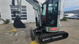 Miniexcavator Boleo 2.7T cabina