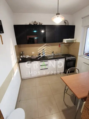 Casă modernă de închiriat, 3 dormitoare,curte privată și parcare, PETFRIENDLY
