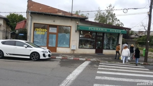 SPATIU COMERCIAL 50 m.p, stradal, la 100 m de Spital Judetean