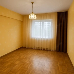 Apartament Decomandat 3 camere, Zona Nord
