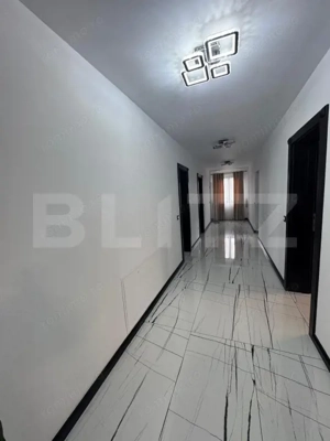 Casa moderna cu elemente traditionale , 306 mp utili , 2500 mp teren , Moara  - imagine 10