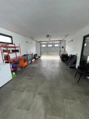 Casa moderna cu elemente traditionale , 306 mp utili , 2500 mp teren , Moara  - imagine 16