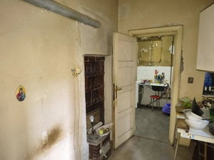 Vand apartament 3 camere plus boxa Piata Lahovari str Dionisie Lupu etajul 1 - imagine 2 Vand apartament 3 camere plus boxa Piata Lahovari str Dionisie Lupu etajul 1 - imagine 2