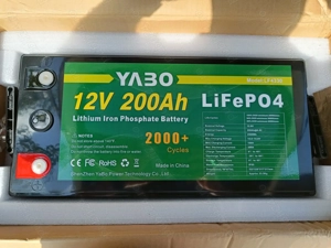 Baterie LiFePO4 12V 200Ah | BMS + LCD | IP55 | Nouă