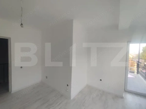 Casa tip triplex, 77 mp, 220 mp teren, curte separata, Horpaz - imagine 4