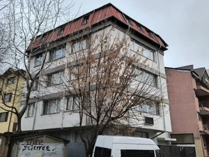 13 Septembrie- Casa Poporului- Uranus- adiacent