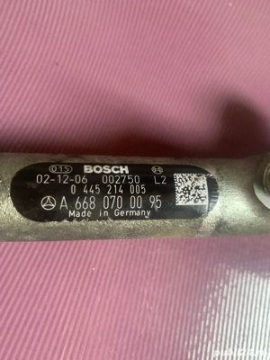 Rampă injectoare Bosch 0 445 214 005 – Mercedes A-Class W168 1.7 CDI