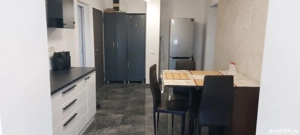 se închiriază apartament cu doua camere