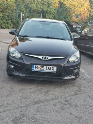 Vand Hyundai i30 1.4 DOHC GL CLASSIC fabricatie 2010, motor 1,4 benzina 97,000 km