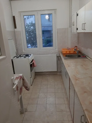 Proprietar închiriez apartament 3 camere decomandat - imagine 4 Proprietar închiriez apartament 3 camere decomandat - imagine 4