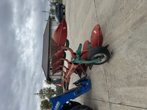 Plug Kverneland 4 trupite - imagine 2