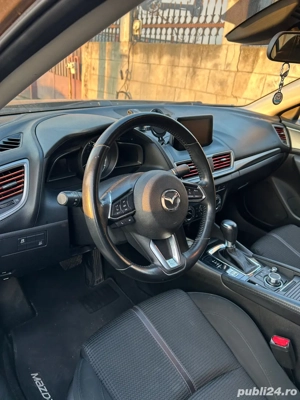 Vand Mazda 3 - imagine 6 Vand Mazda 3 - imagine 6
