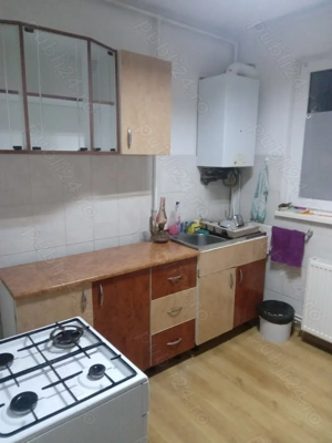 PROPRIETAR Vand apartament 3 cam  mobilat,zona Grvitei,Brasov,   - imagine 3