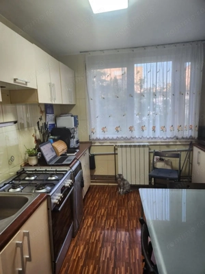 Apartament 3 camere, mobilat si utilat, boxa, parcare - imagine 7