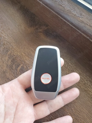 Chei auto Cheie Autel generabila orice model auto 315Mhz / 433Mhz / 868Mhz - imagine 2