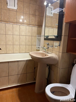 Inchiriere apartament 2 camere decomandate cartier Galata - imagine 3