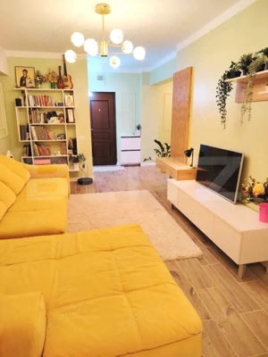 Apartament modern de vanzare, 2 camere zona Aleea Strugurilor + loc de parcare - imagine 3