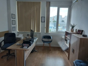Zona City Mall - bdul Lapusneanu - birou 15.3 mp. Caldura, curatenia, internetul, apa incluse