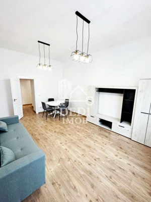 Apartament cu 1 camera de vanzare zona Centrala, Oradea