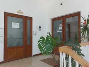 Zona City Mall - bdul Lapusneanu - birou 15.3 mp. Caldura, curatenia, internetul, apa incluse - imagine 4