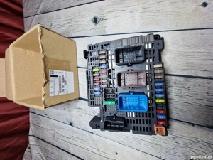 Panou siguranțe Peugeot 508 sw - imagine 4 Panou siguranțe Peugeot 508 sw - imagine 4