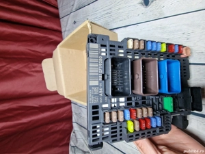 Panou siguranțe Peugeot 508 sw - imagine 2 Panou siguranțe Peugeot 508 sw - imagine 2